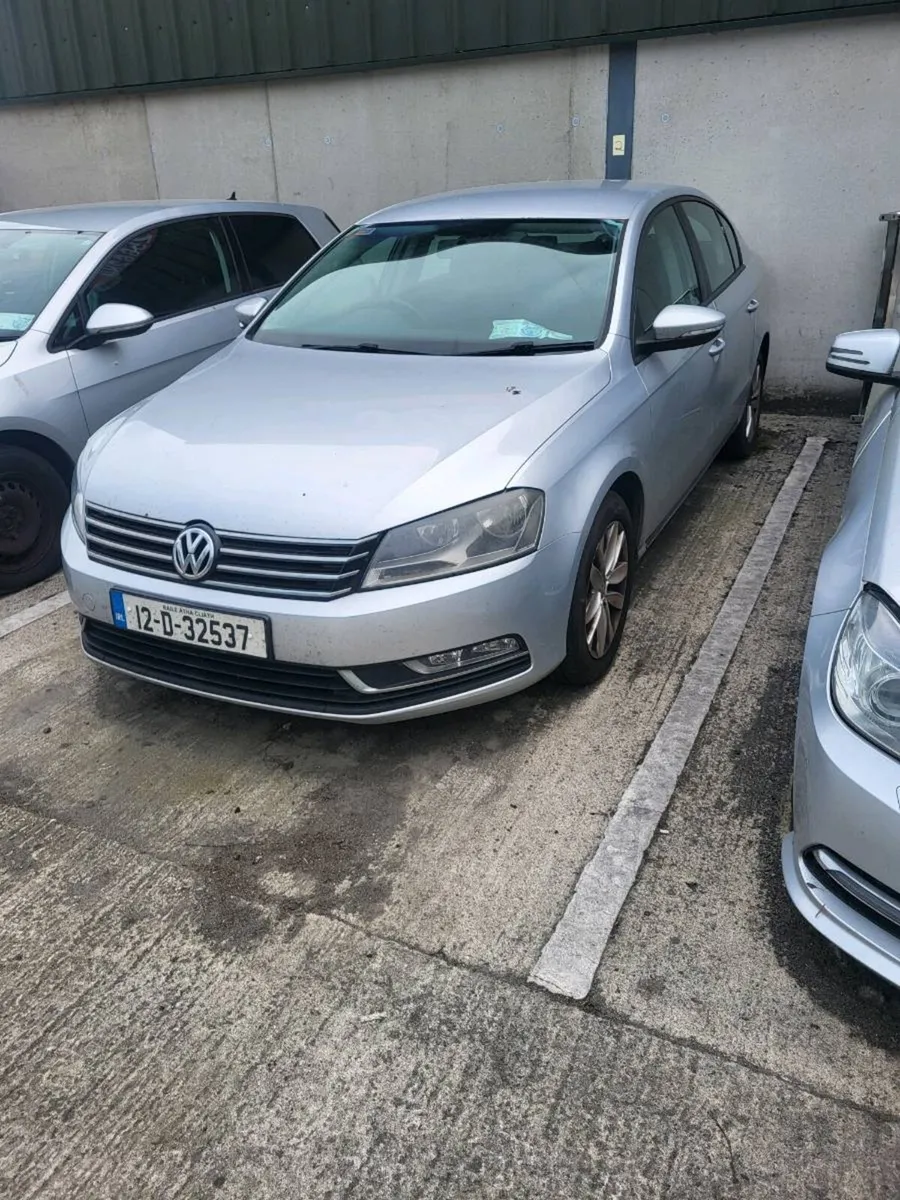 12 vw passat NEEDS ENGINE - Image 2