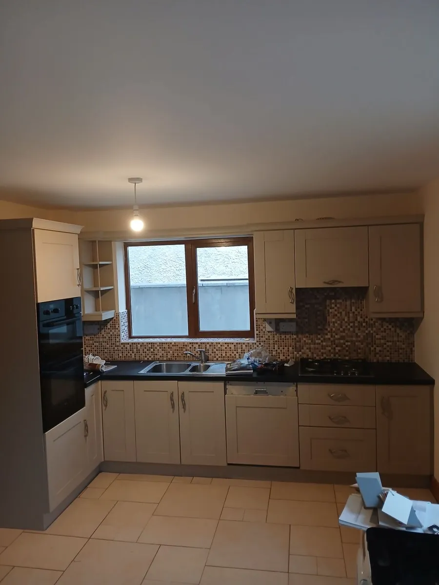 Kitchen - Image 2