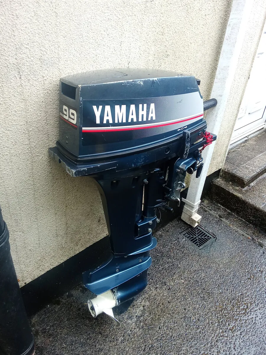2-stroke outboard YAMAHA-9,9 hp - Image 1