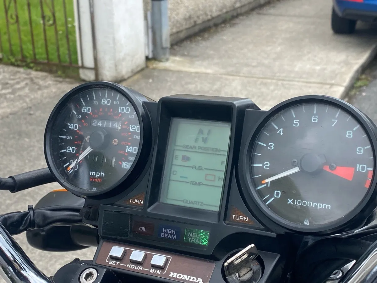 1987 Honda Sabre - Image 2