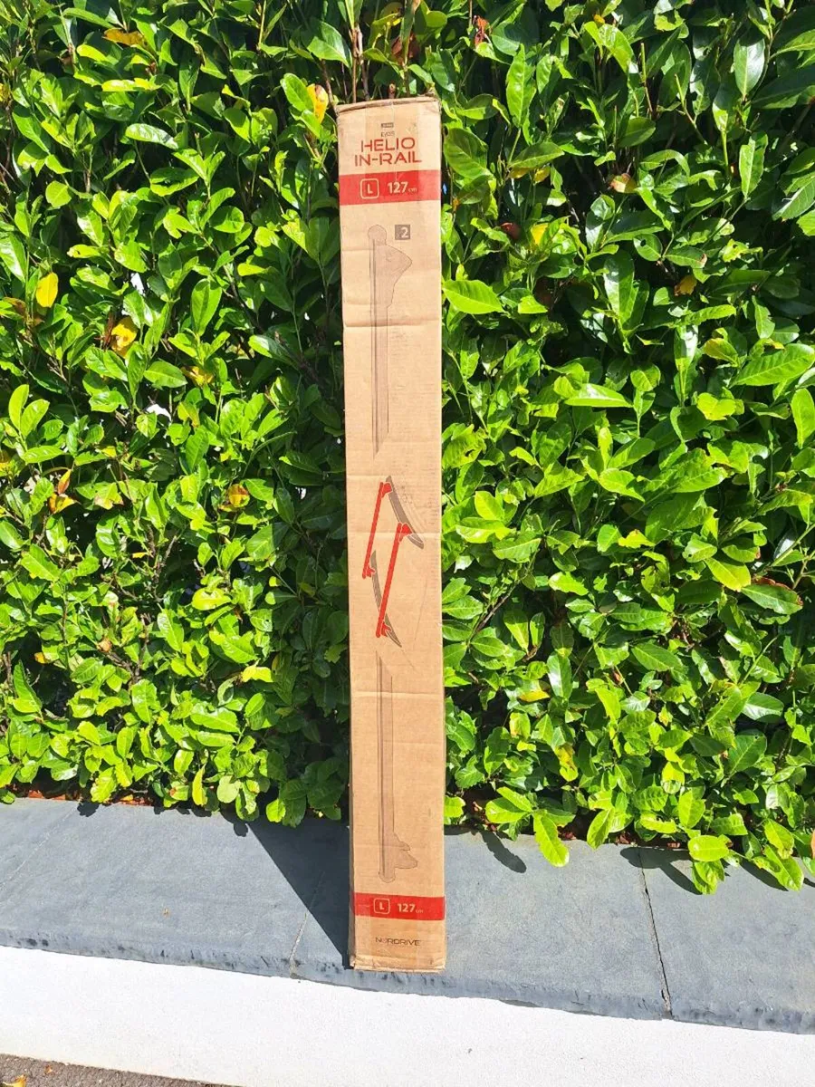 Roof bars brand new still in box - Image 3