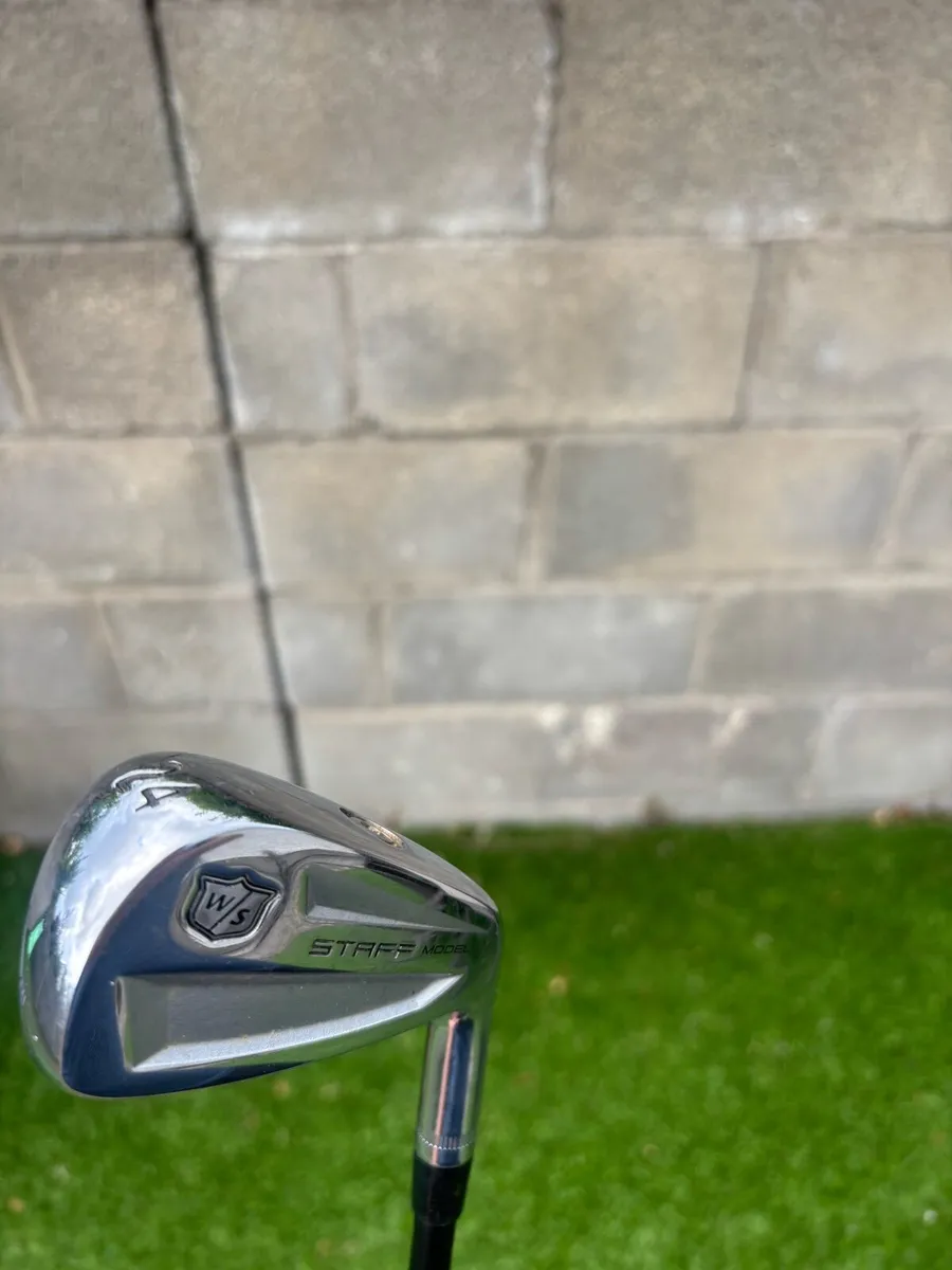 Wilson Staff 24 degree Hybrid KBS X Shaft - Image 3