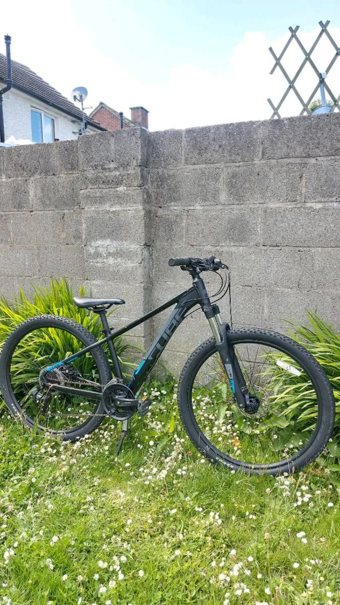 Cube Aim mountain bike - 27.5" Wheel - Size XS/14" - Image 3