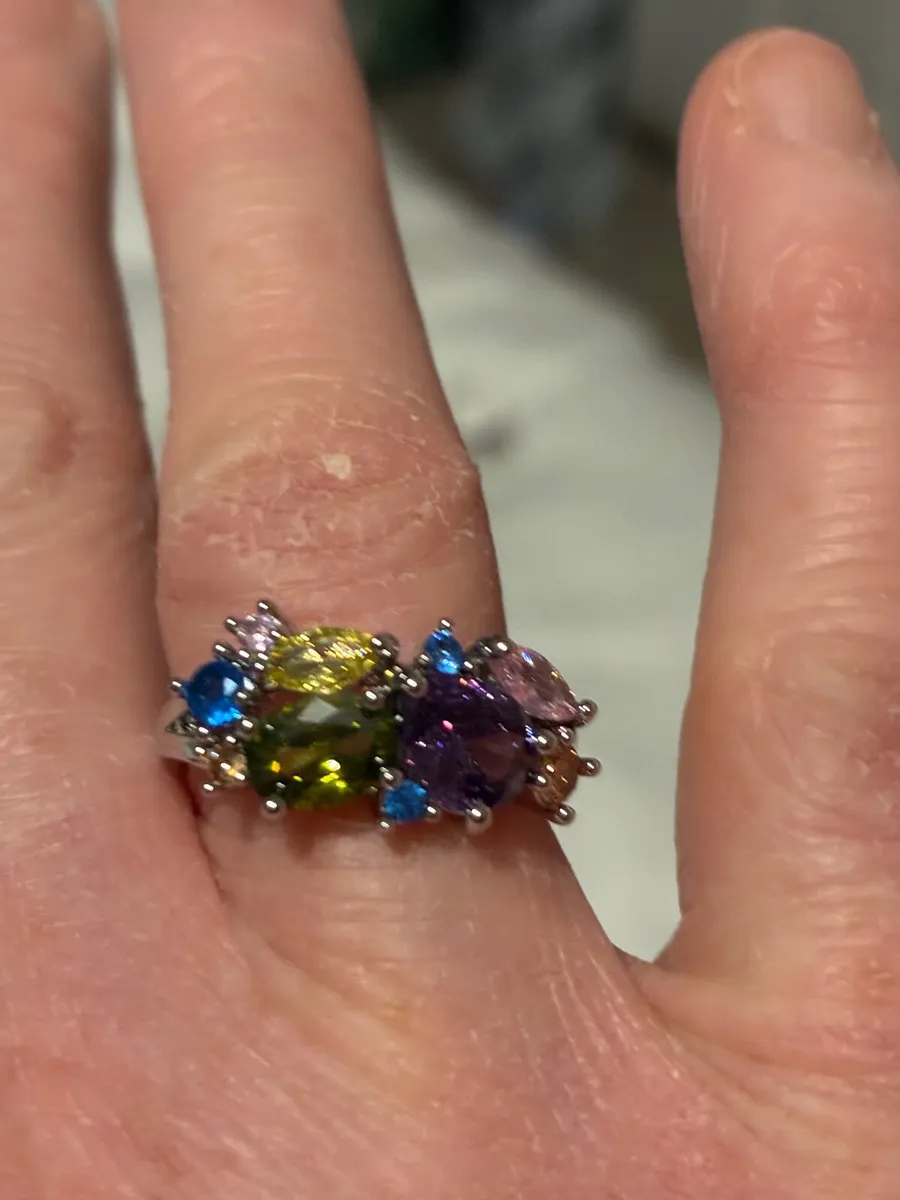 Jewellery - Image 1