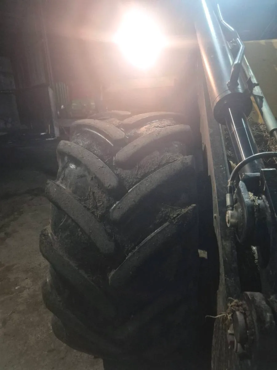 Jcb 437 - Image 4