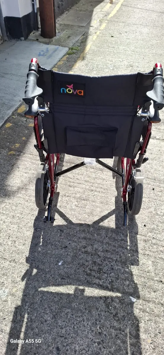 Nova wheelchair with breaks - Image 1