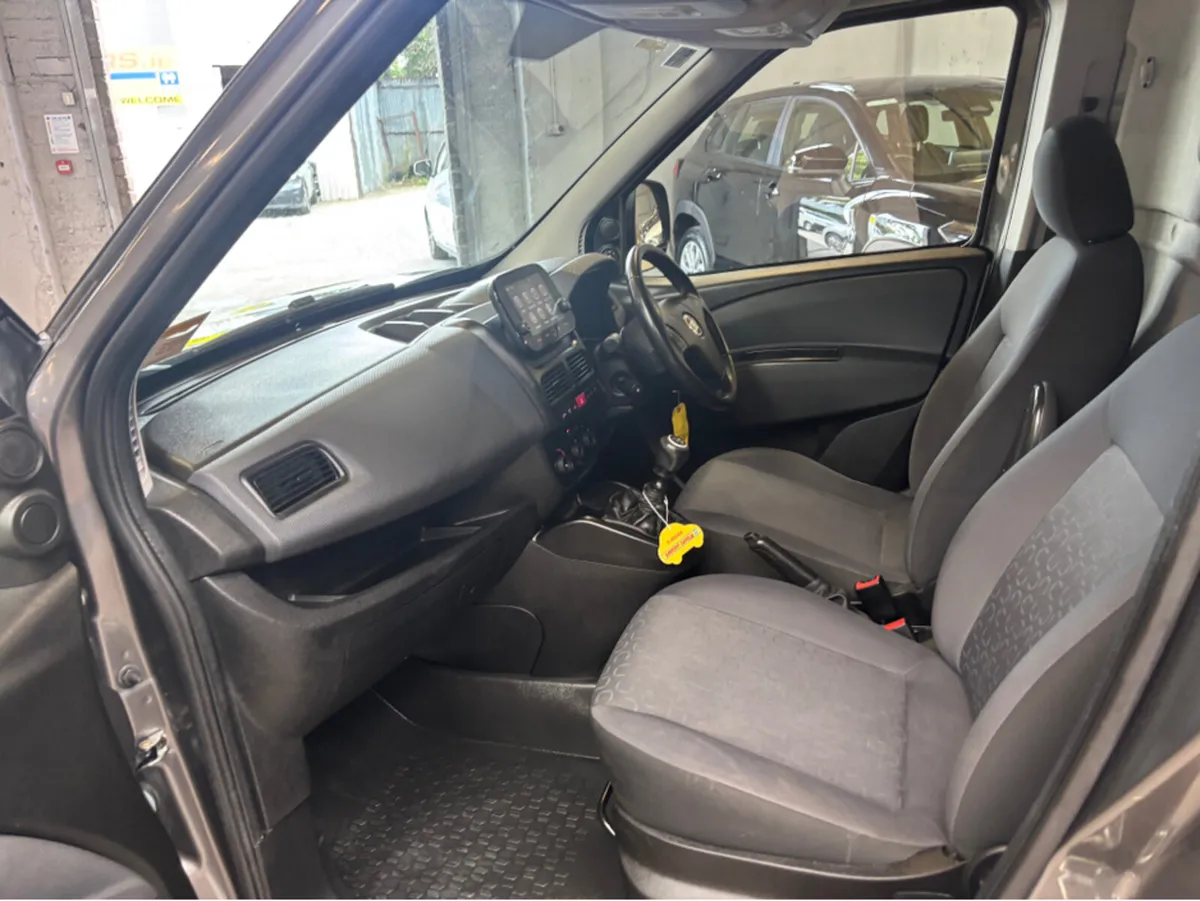 Fiat Doblo CARGO 1.6 SX 90HP 2DR - Image 3