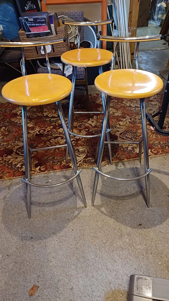 bar stools