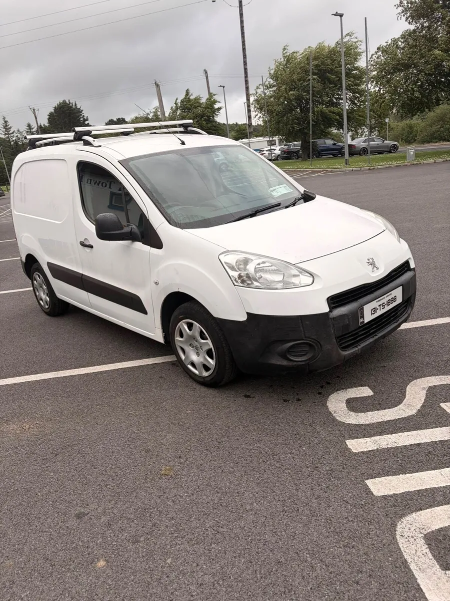 Peugeot partner 2013 1.6 Disel 3 seater 2250 - Image 2