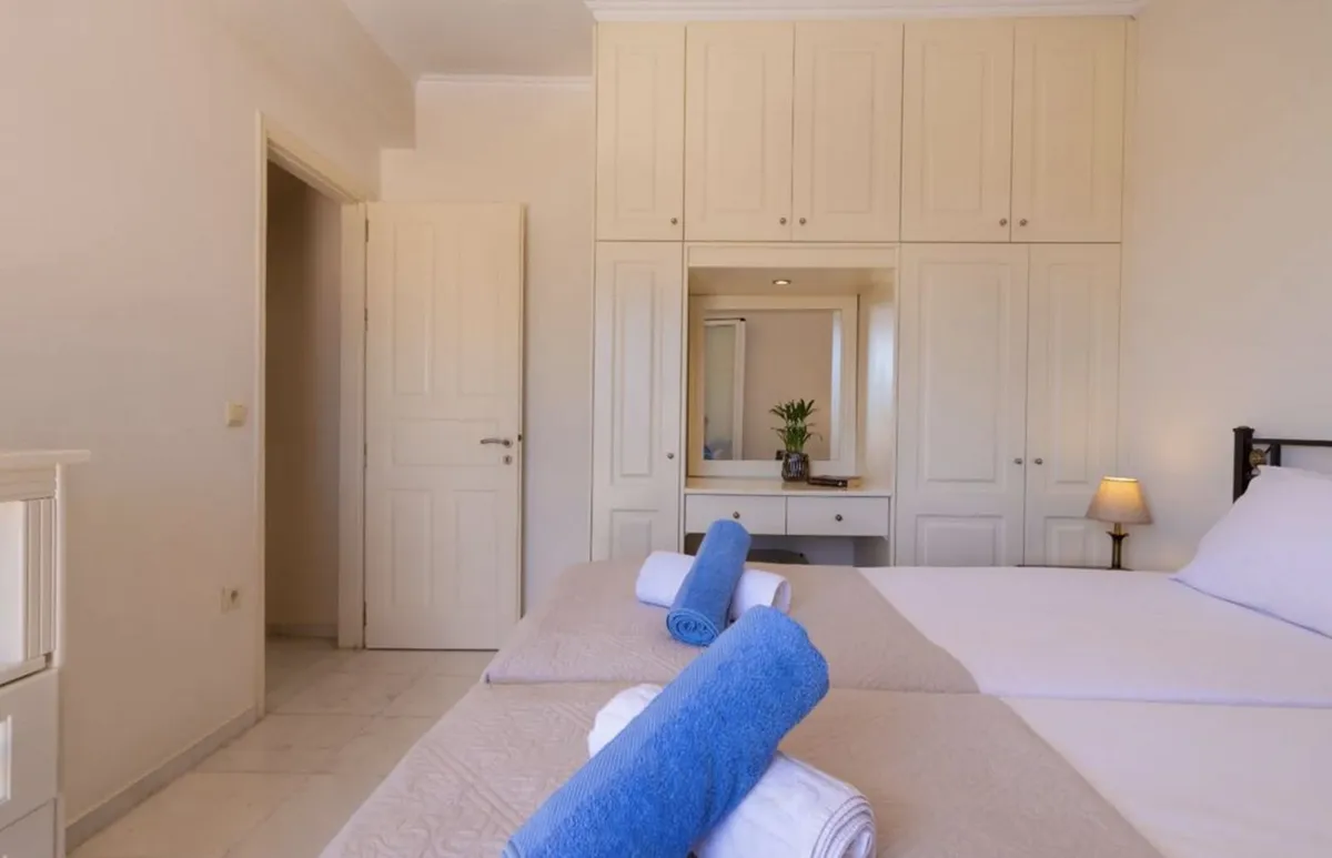 GORGEOUS VILLA CORFU FAIAKES GREECE - Image 3