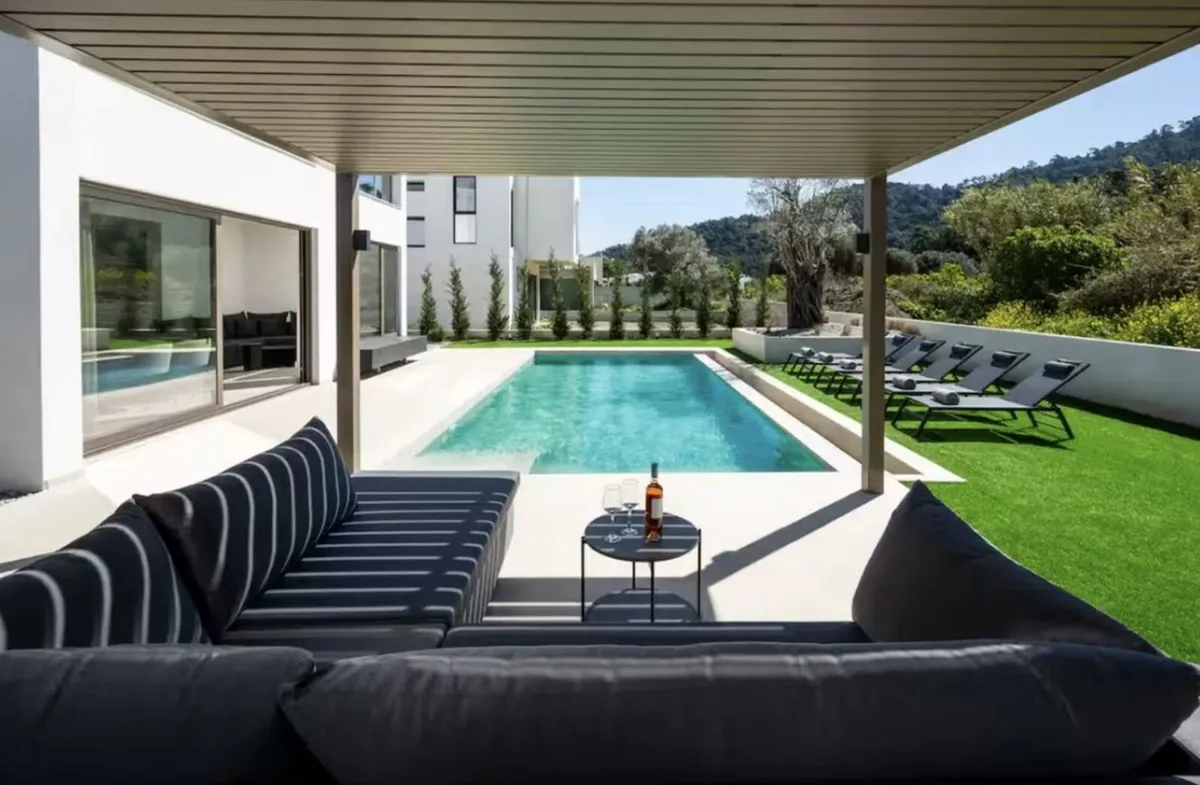 UNIQUE LUXURIOUS VILLA RHODES GREECE - Image 3