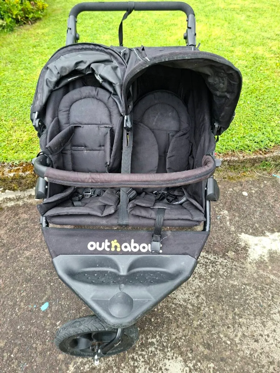 Out and about double buggy - Image 3