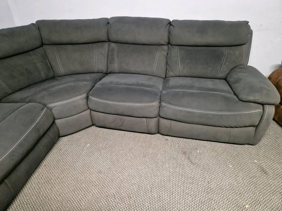 Corner sofa - Image 2