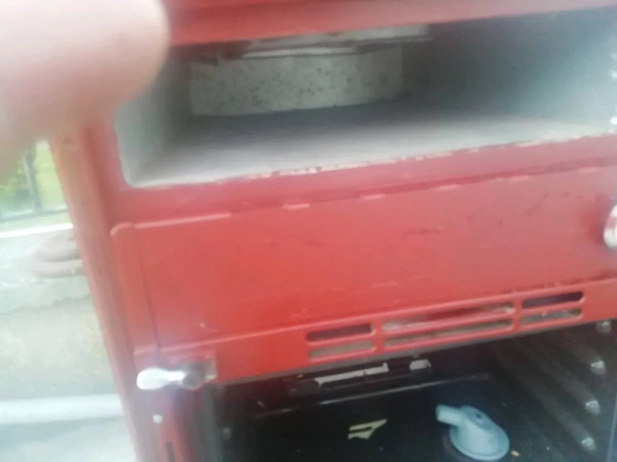 Gas cooker for caravan for sale - Image 3
