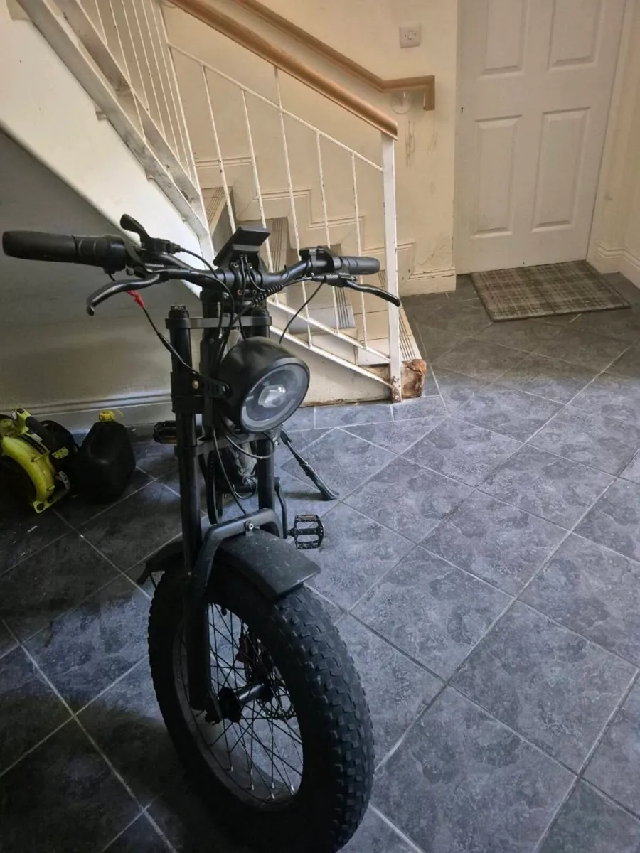 Electric bike - Image 2