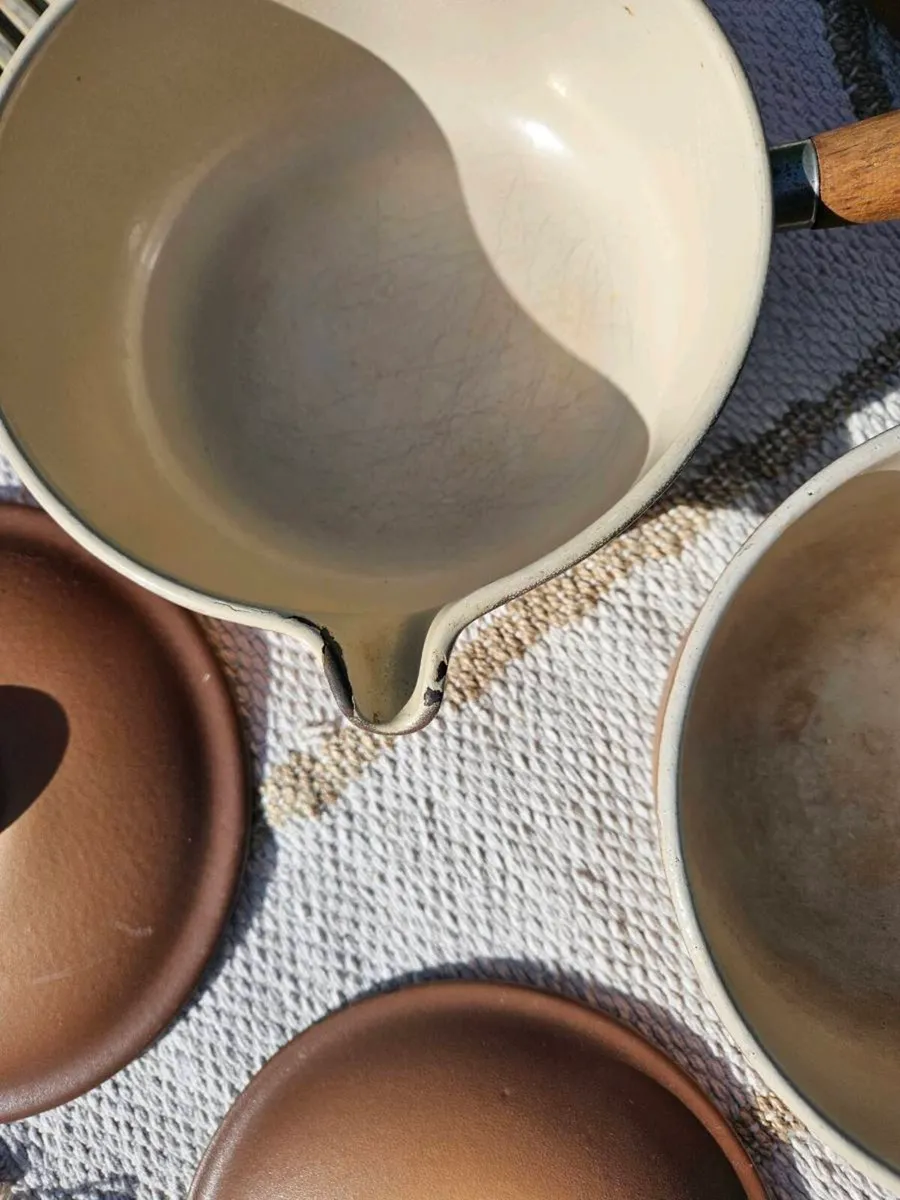 Vintage Le Creuset Pots - Nationwide Delivery - Image 4