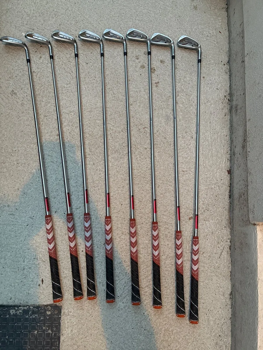 Golf clubs - Image 1