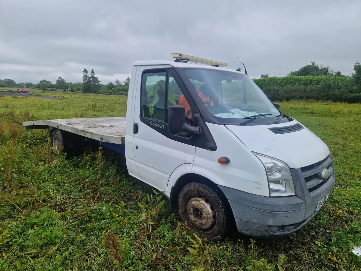 2009 ford transit recovery - Image 1