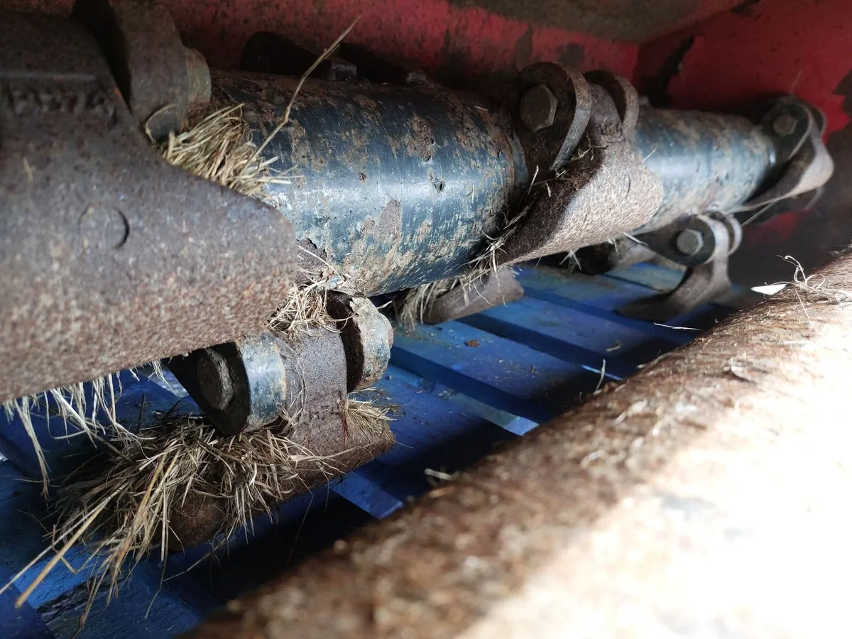 1.4M Tractor Flail Mower (side shift) - Image 2