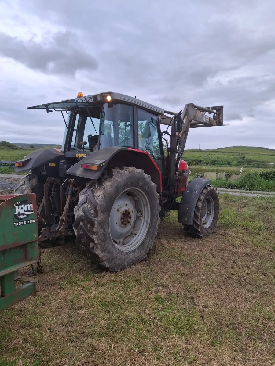 Massey Ferguson 8110 - Image 4