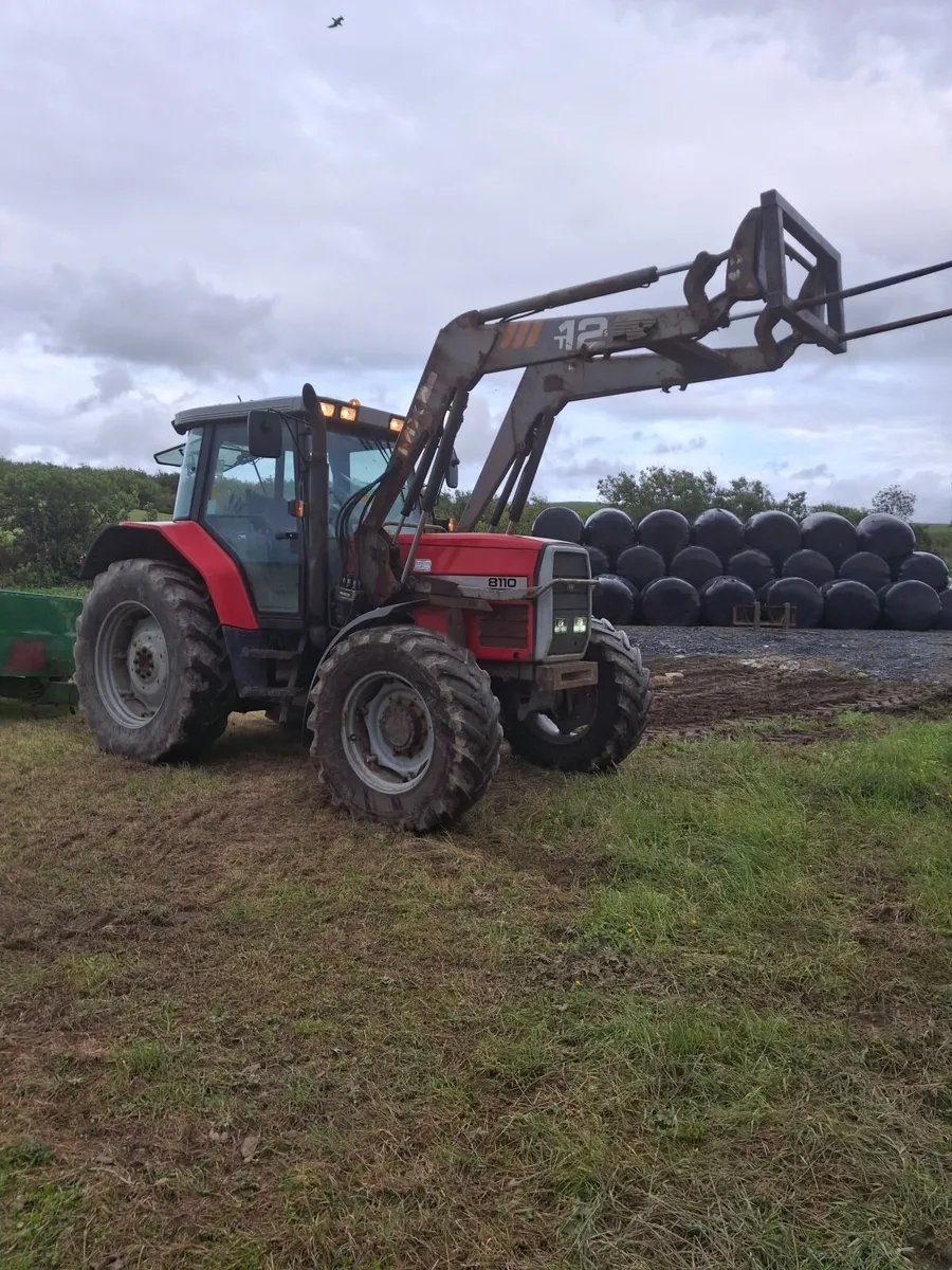 Massey Ferguson 8110 - Image 1