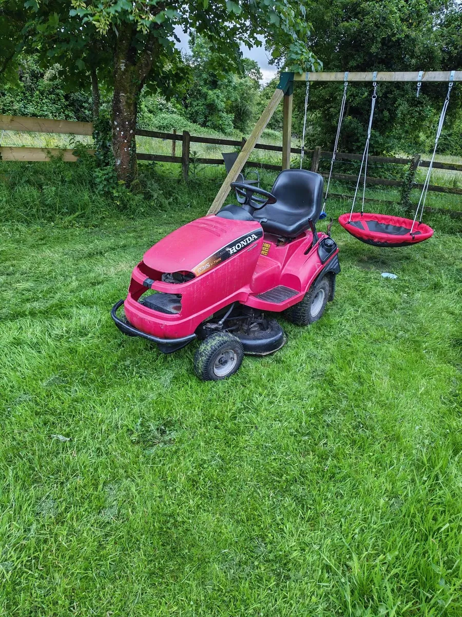 Honda Ride on mower - Image 3