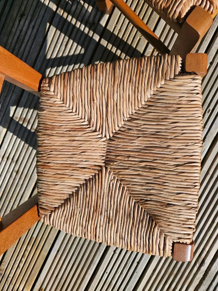 2 Solid Wood Súgán/Straw Children's Chairs - Image 4