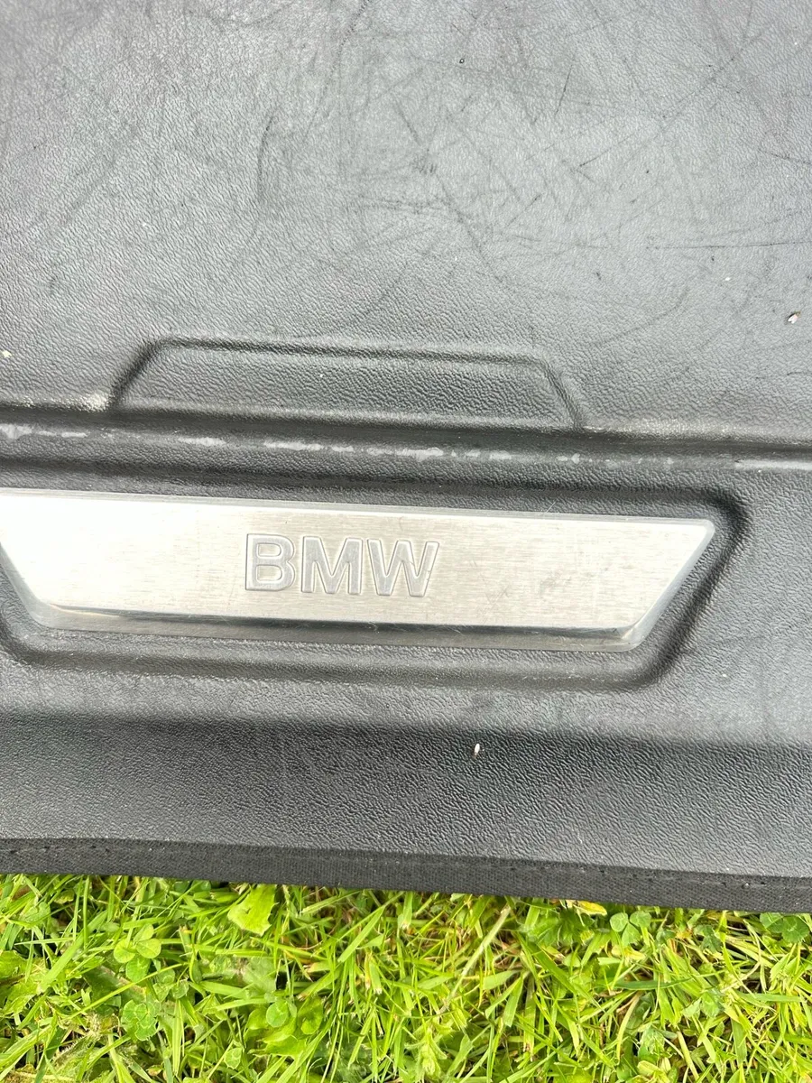 BMW x5 f15 oem rubber foor mats and boot liner - Image 4
