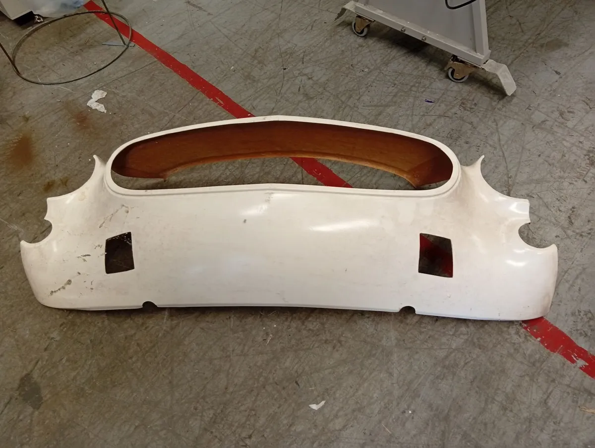Volvo P1800 - Image 1