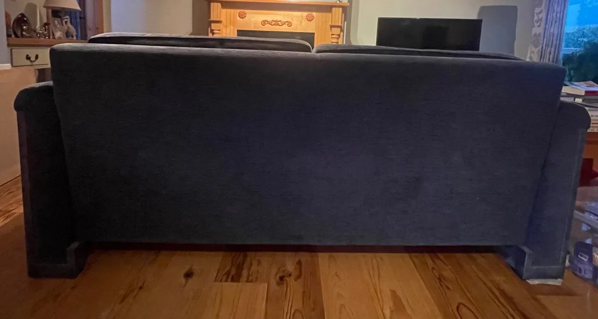 Sofa - Image 3