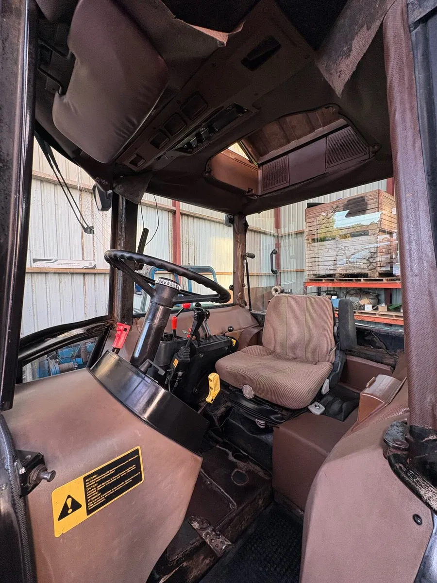 John Deere 2850 Highlift with Quickie Q30 Loader - Image 2