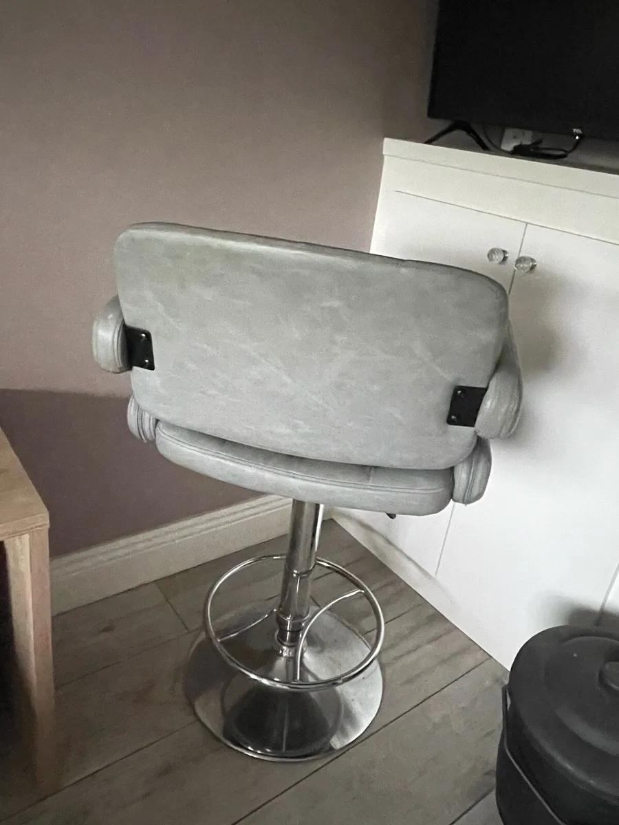 Kitchen stools - Image 2