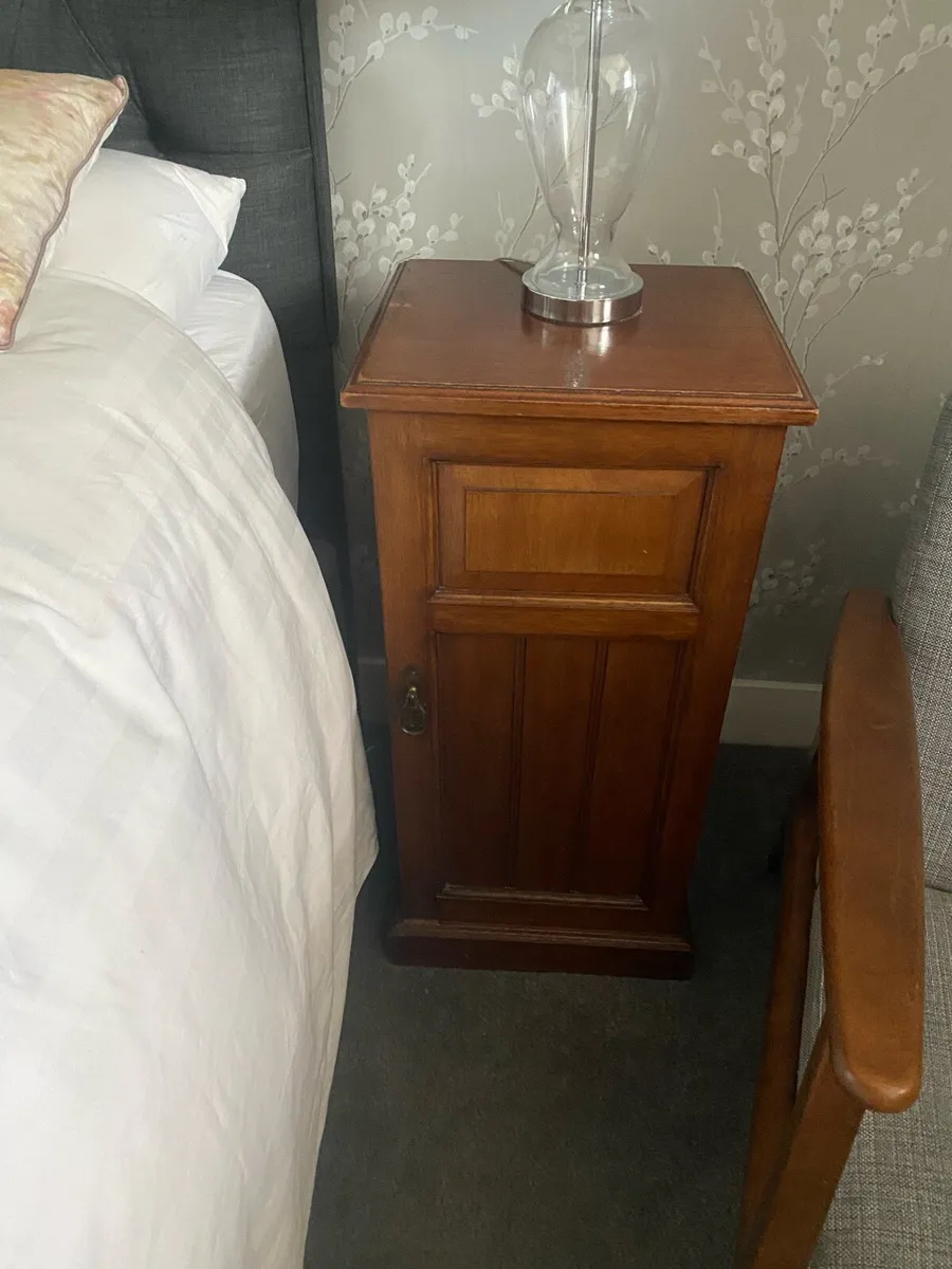 Mahogany cabinets - Image 2