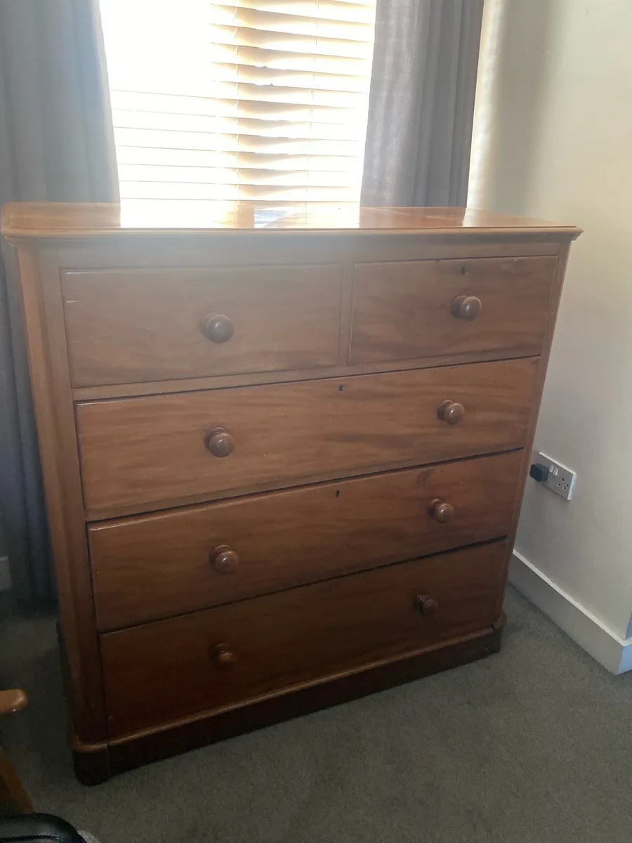 Chest of drawers - Image 2