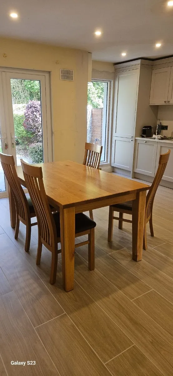 Oak Table and 4 matching Chairs - Image 4