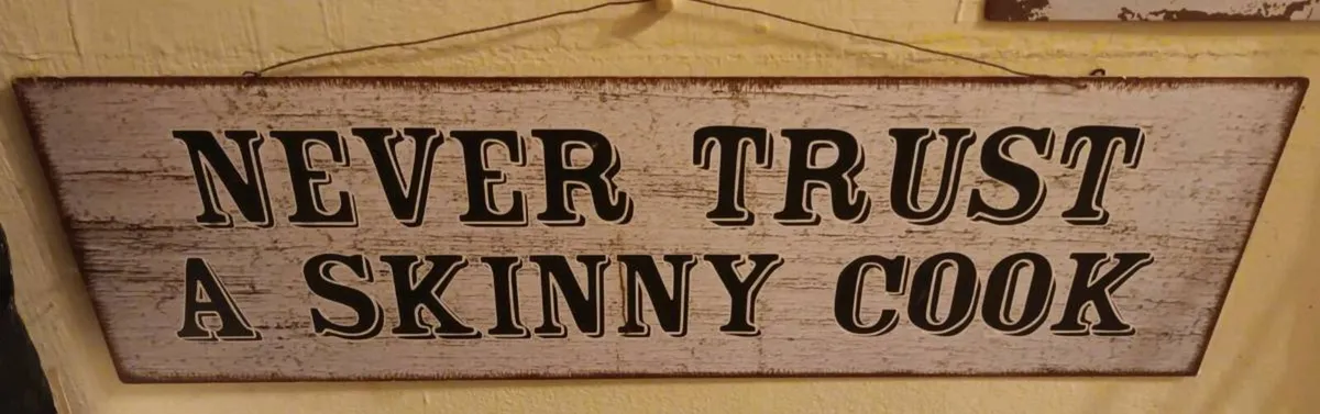Wall signs and bottle opener - Image 3