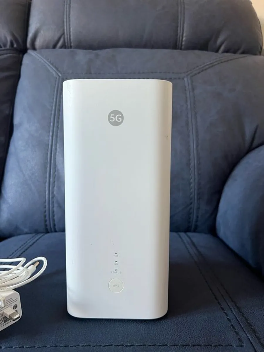 Huawei 5G CPE pro Unlocked - Image 1