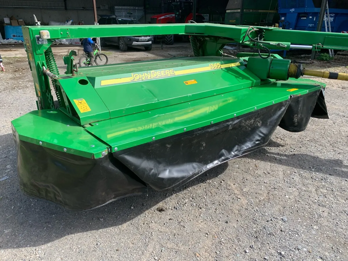 John Deere 1365 - Image 2