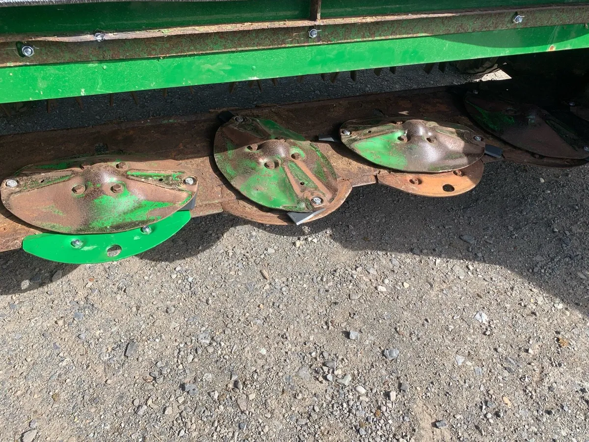John Deere 1365 - Image 4