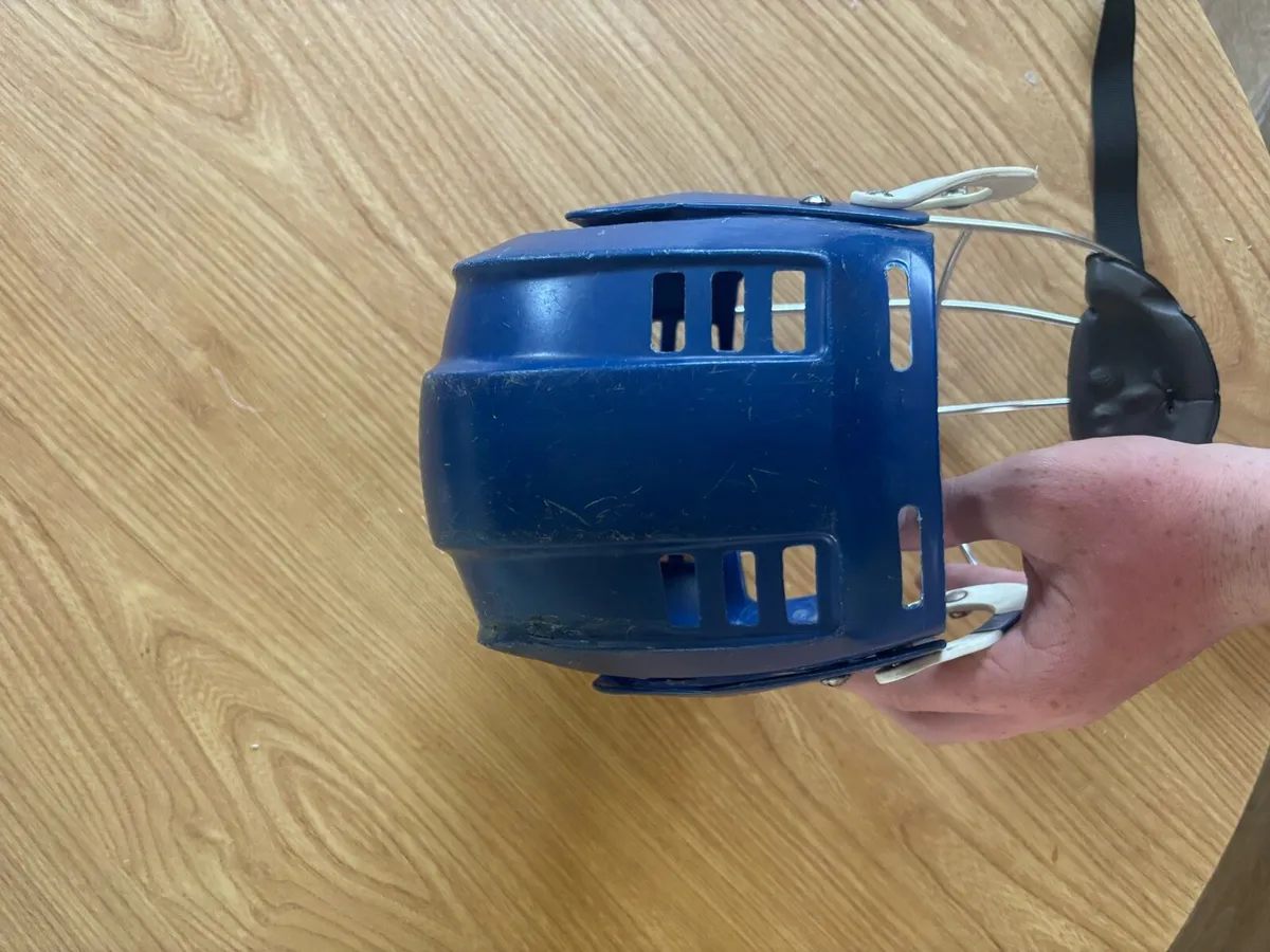 Oldstyle cooper hurling helmet - Image 4