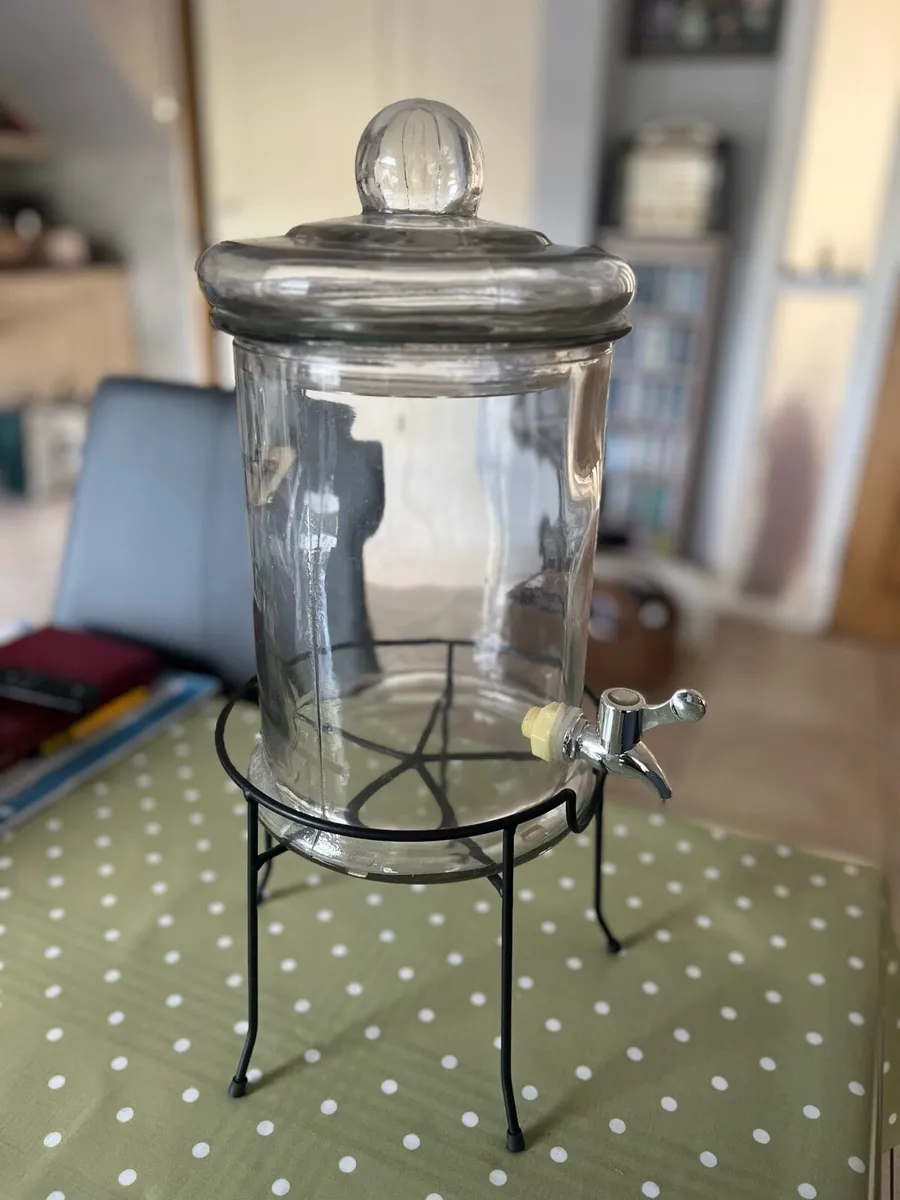 Glass Drinks Dispenser - Image 1