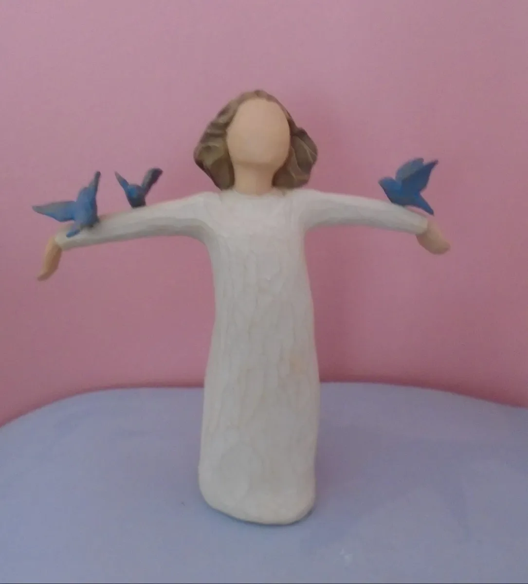 Willow Tree angel. Home decor, Angels - Image 1