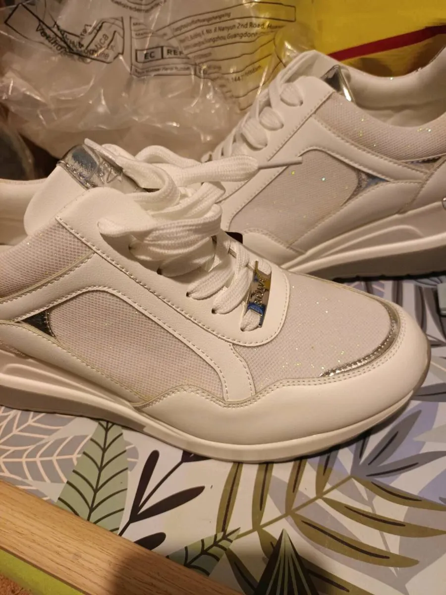 New glitter runners - Image 3
