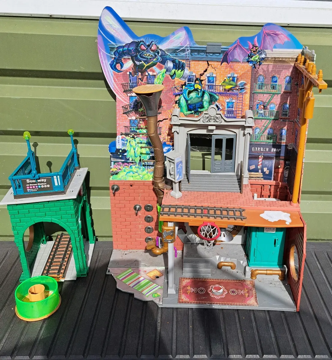 Free TMNT house