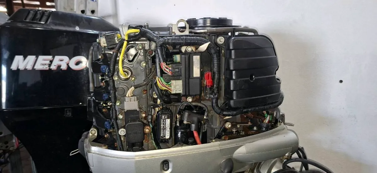 75hp Honda in Horsepower Workshop - Image 4