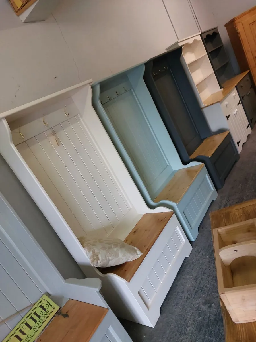 Coat hanging storage benches, pine workshop - Image 3