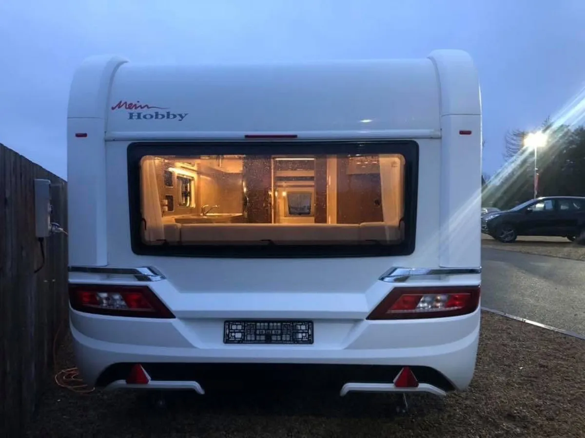 2020 HOBNY 720 UKFE 7/8 BERTH LUX TOURING CARAVAN - Image 4