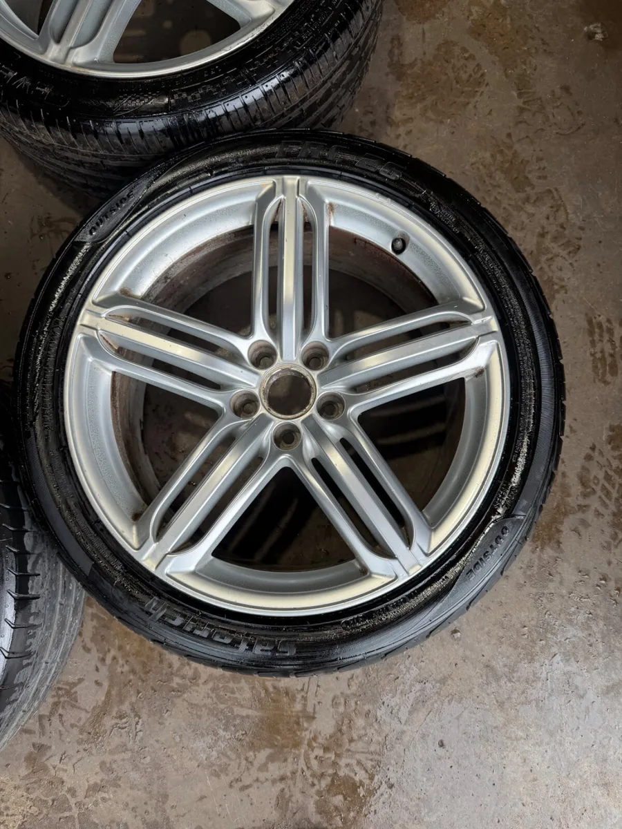19inch golf caddy Skoda A3 alloys - Image 3