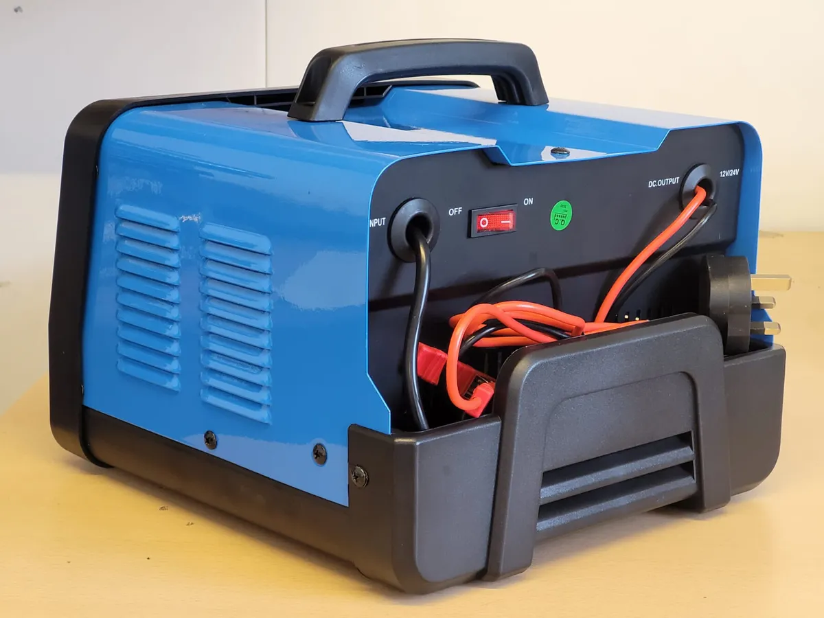 Battery Charger 12/24V CT-80 - Image 2