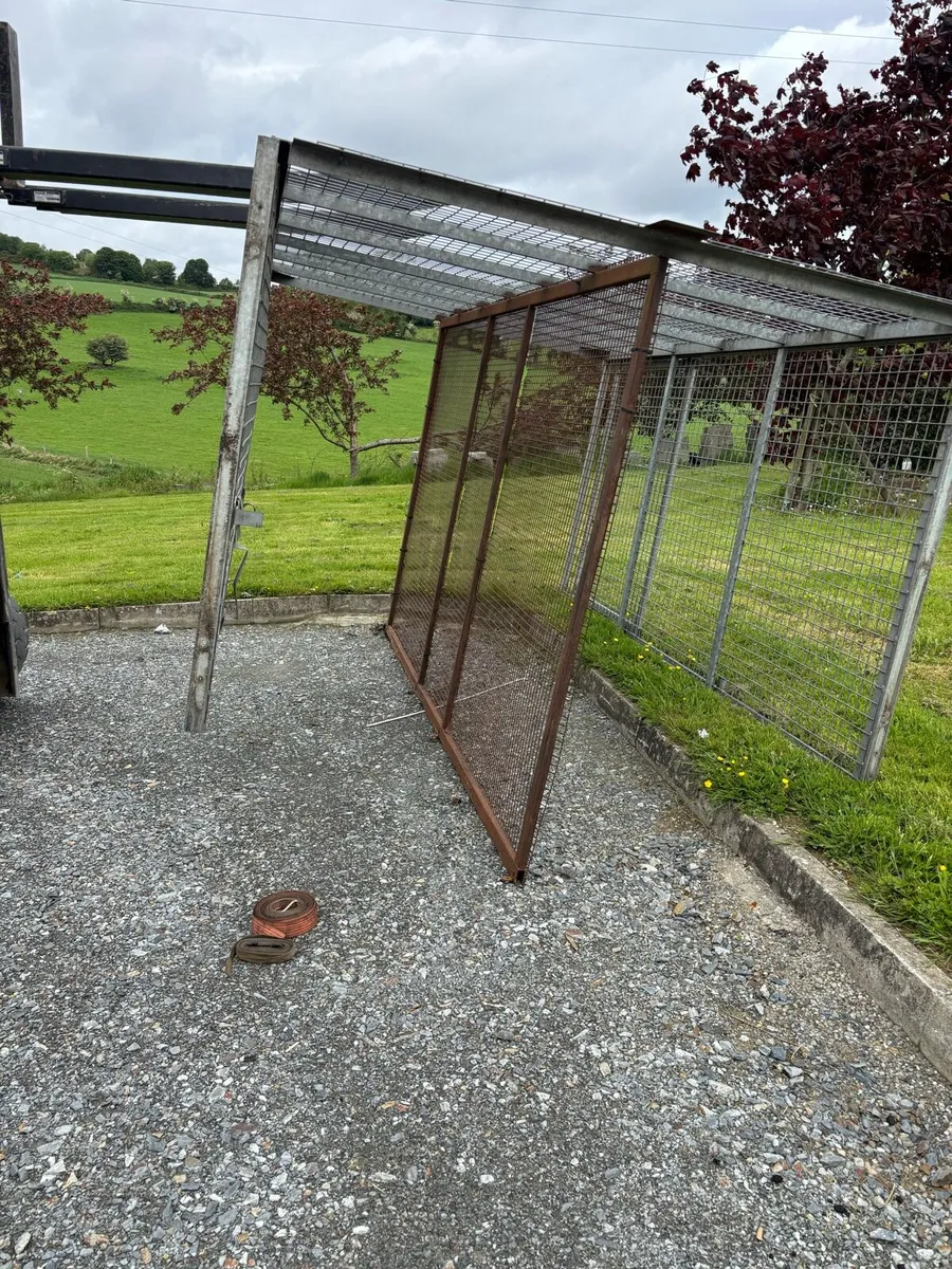 Cage - Image 3